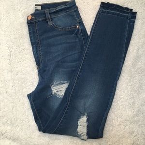 High Waisted Skinny Jean